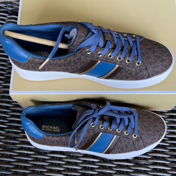 Michael Kors Poppy Stripe Lace Up MK Sig Small WMNS - Picture 3 of 16